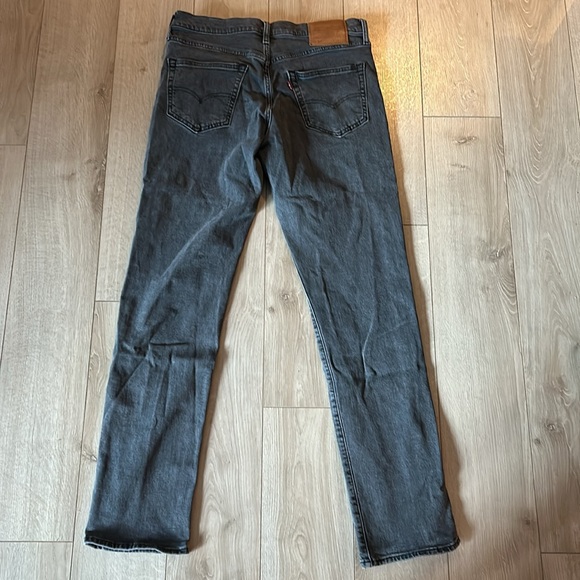 Men’s Levi’s jeans size 34 Grey wash straight leg - Picture 2 of 4